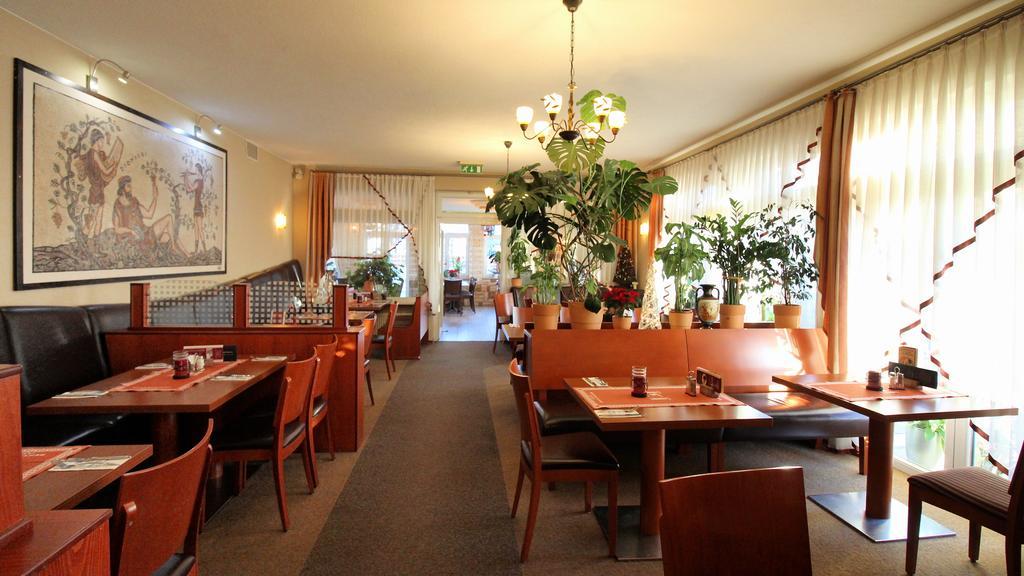 Hotel-Restaurant Axion Weil am Rhein Exterior photo