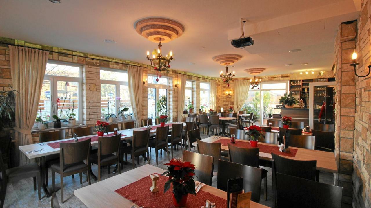 Hotel-Restaurant Axion Weil am Rhein Exterior photo